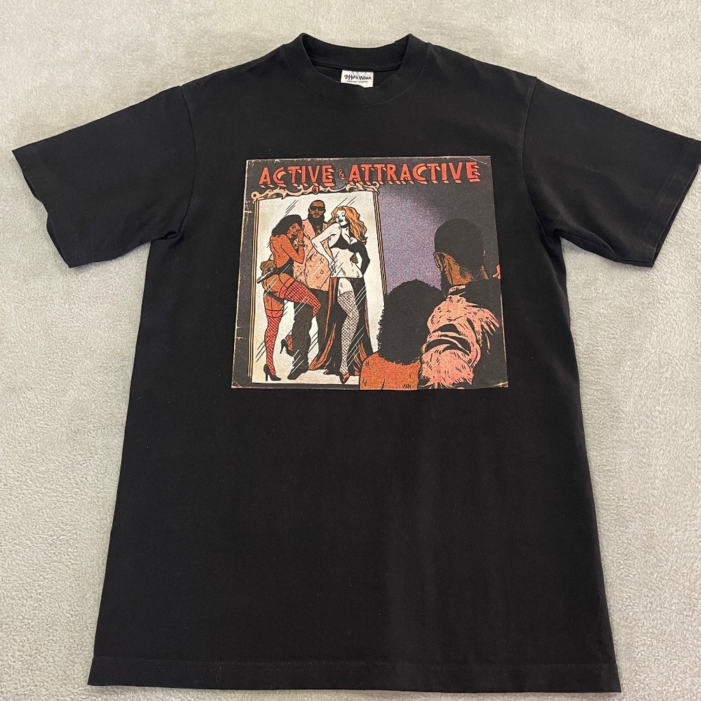 Shaka Wear/ Active & Attractive Graphic Tee Size Medium